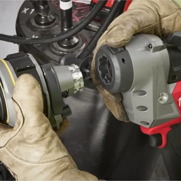 Milwaukee M18FCST-302CA Akku-Abisolierwerkzeug SET